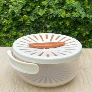 Multipurpose Plastic Stainer With Handles
